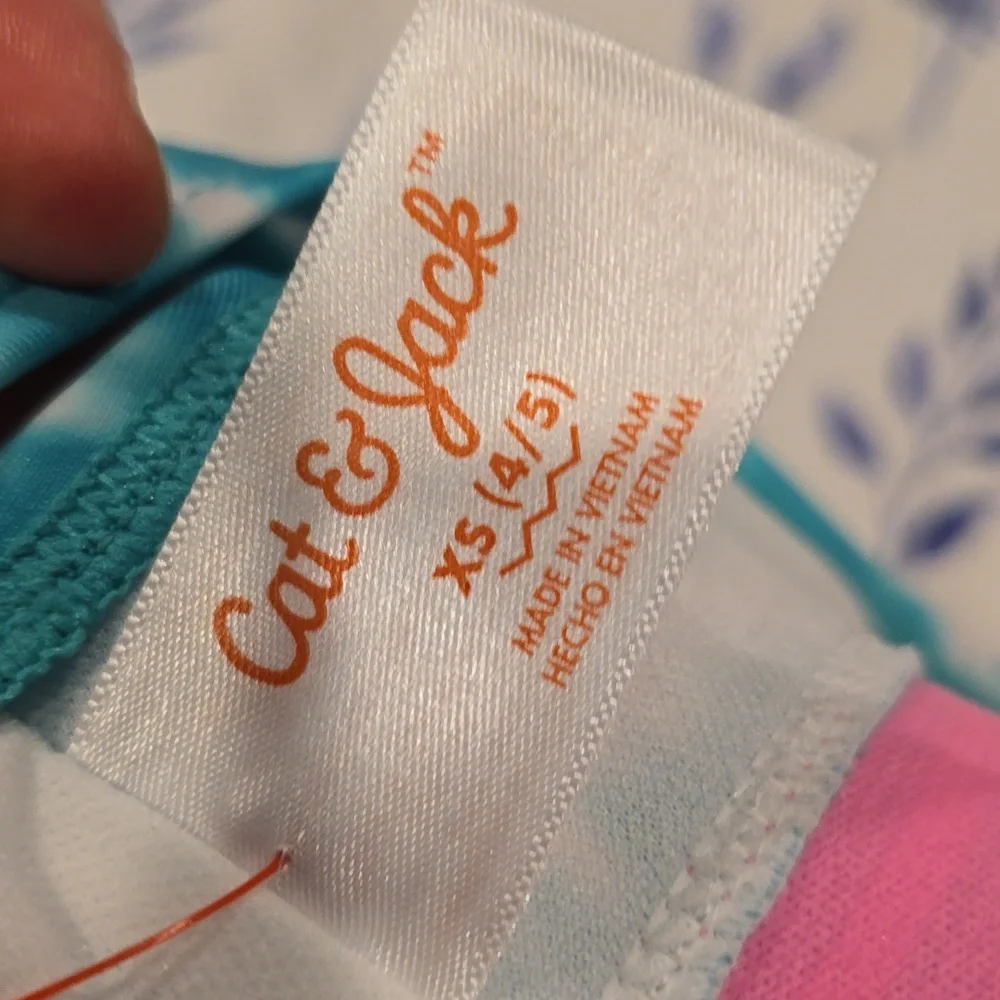 ❤️10/$13 New cat & jack swim top